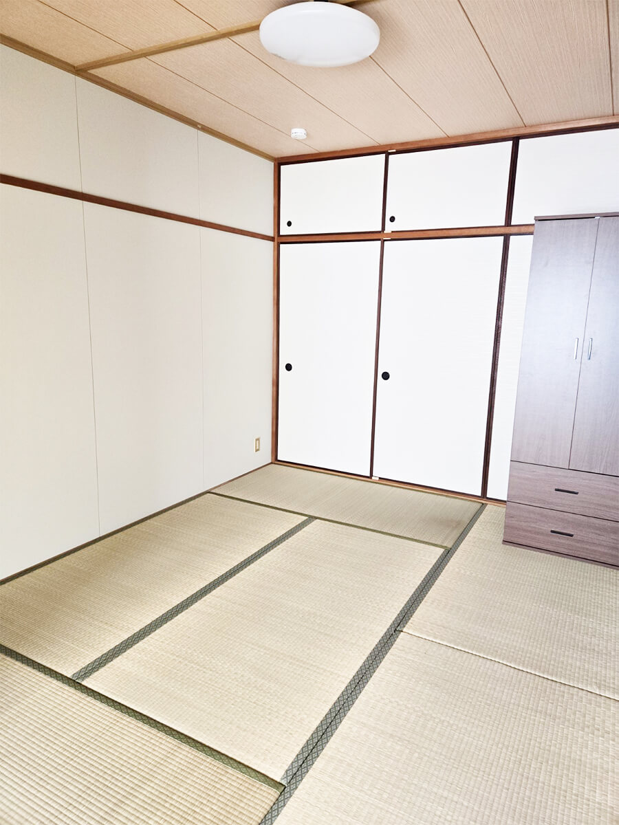 レホナ明石東二見Ⅰの個室2