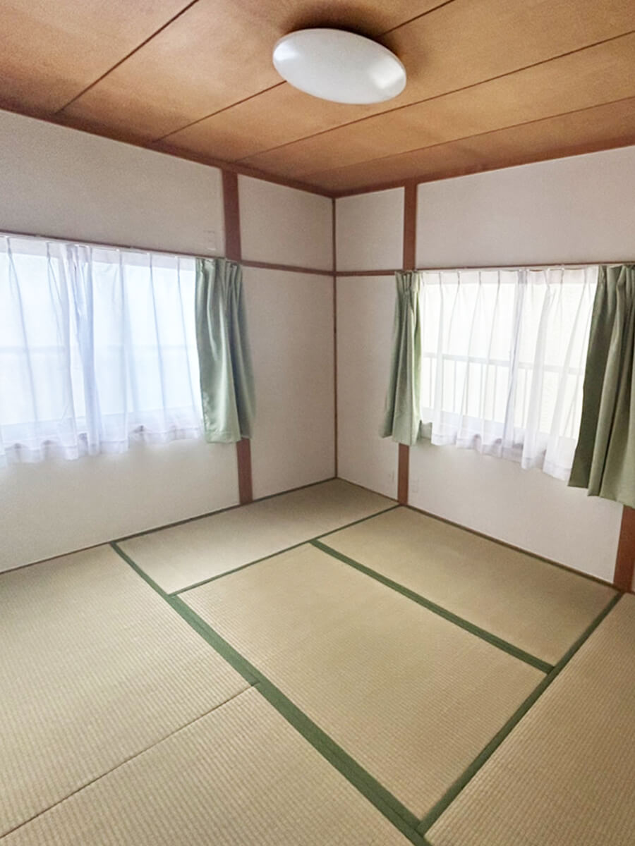 レホナ姫路東辻井Ⅱ号館の個室4