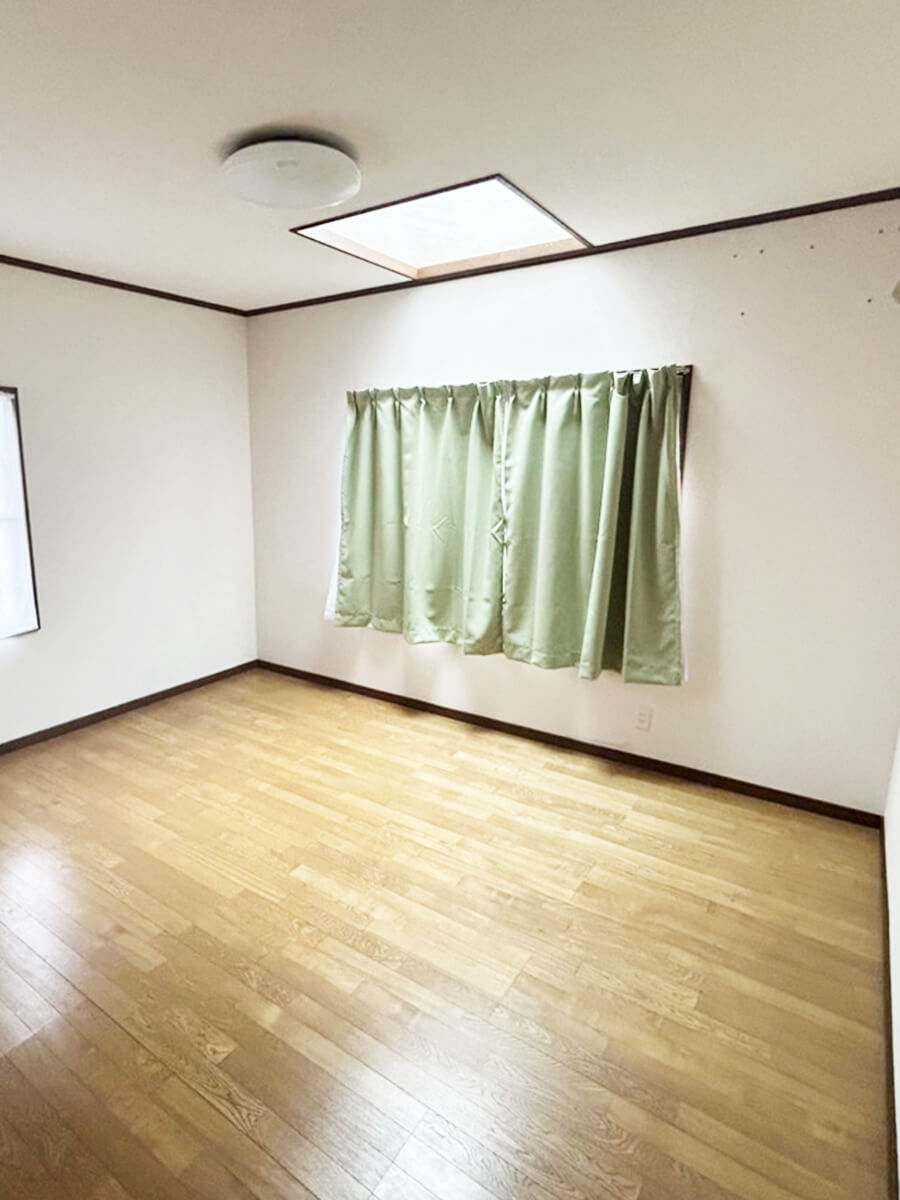 レホナ姫路東辻井Ⅱ号館の個室3