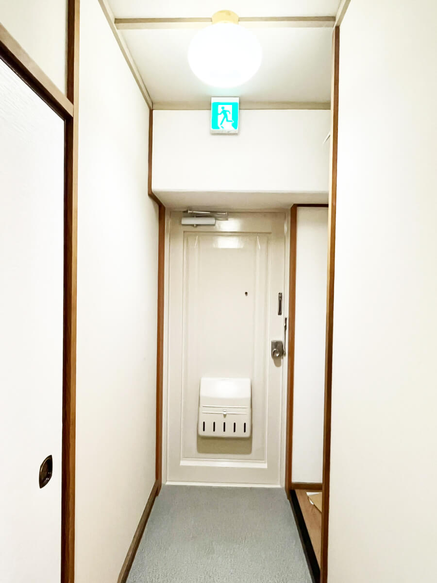 レホナ神戸IIの玄関