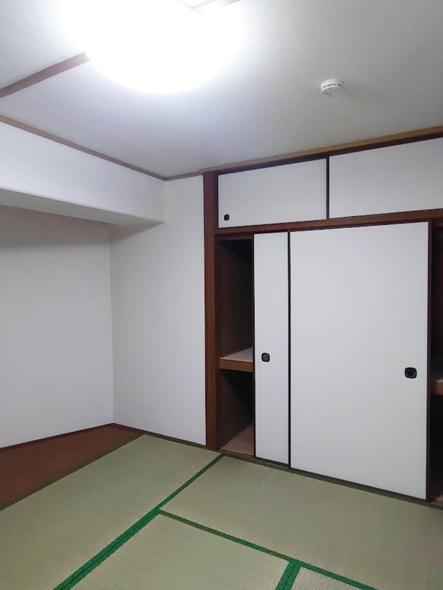 レホナ神戸IIの個室2
