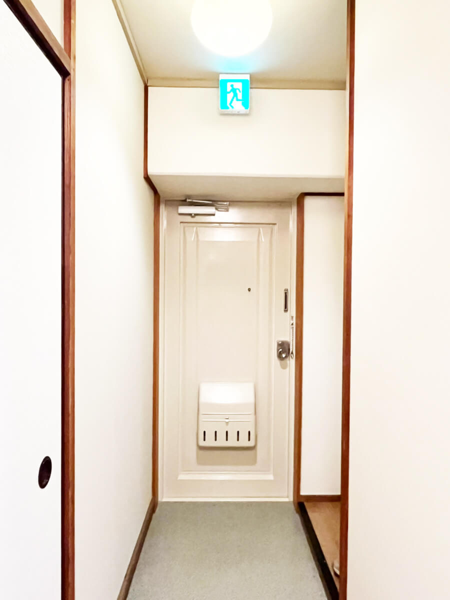 レホナ神戸IIIの玄関